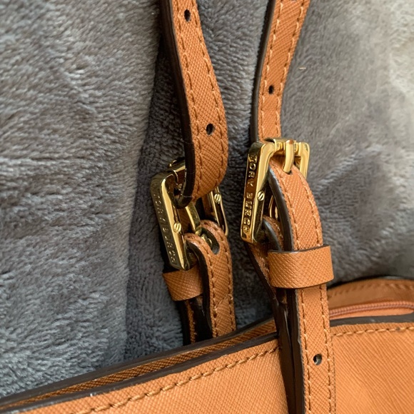 Tory Burch York small buckle tote Luggage brown Saffiano leather - Picture 8 of 15